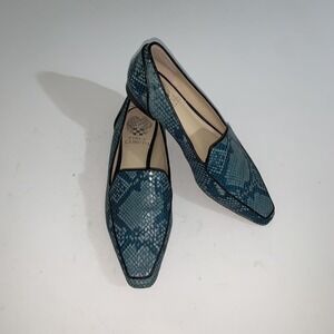 Vince Camuto VC-Kallassa Shoes Womens Size 6.5 Blue Snake Loafer Flats Comfort